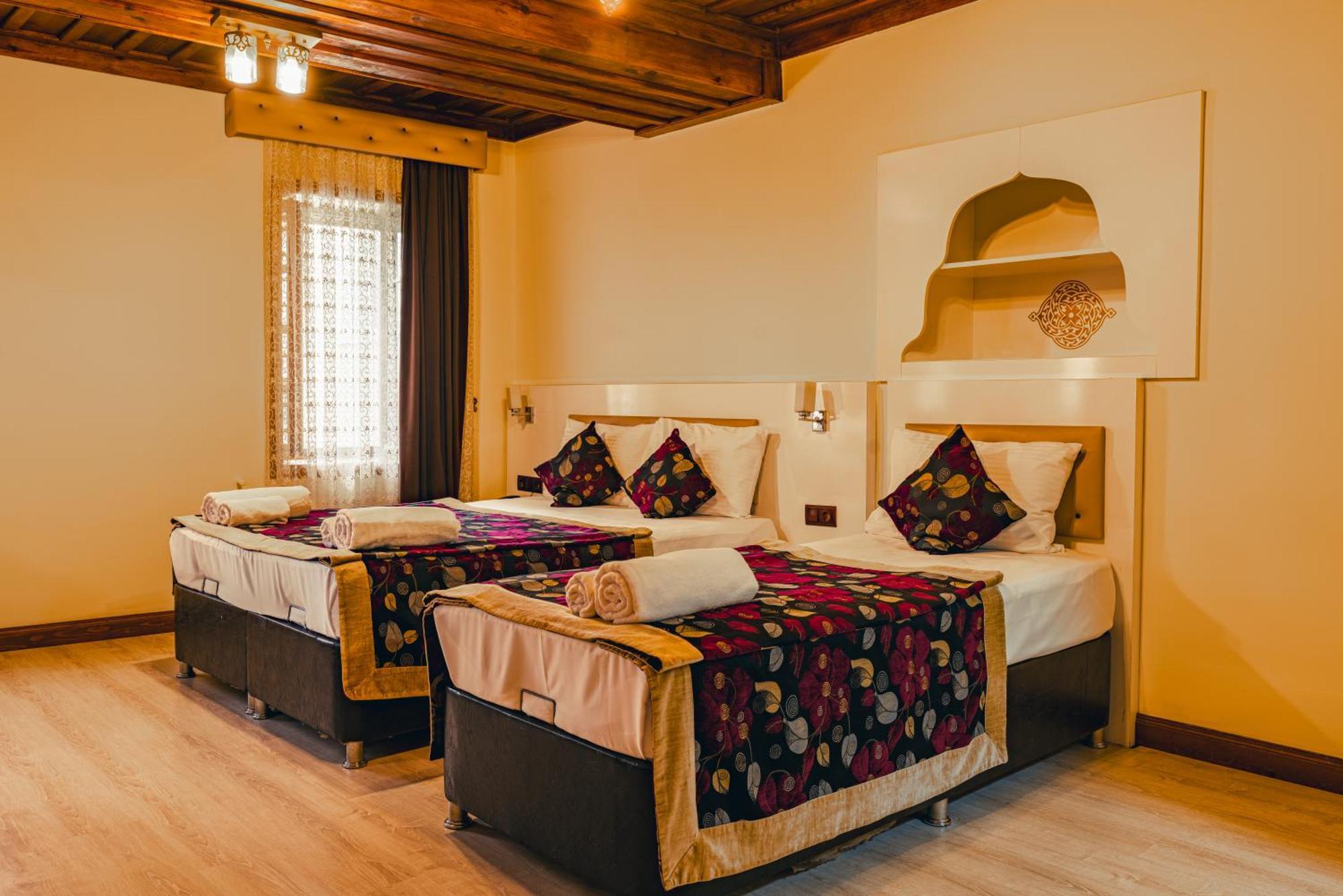 Gasthof Bacchus 2*